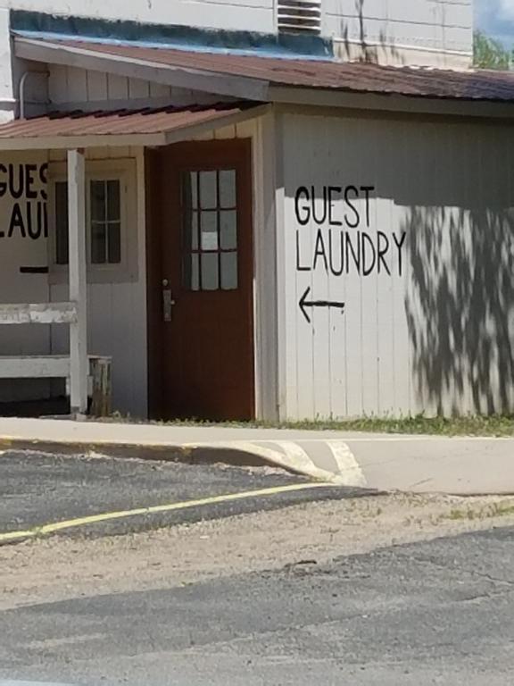 كورتيز Road Runner Lodge المظهر الخارجي الصورة