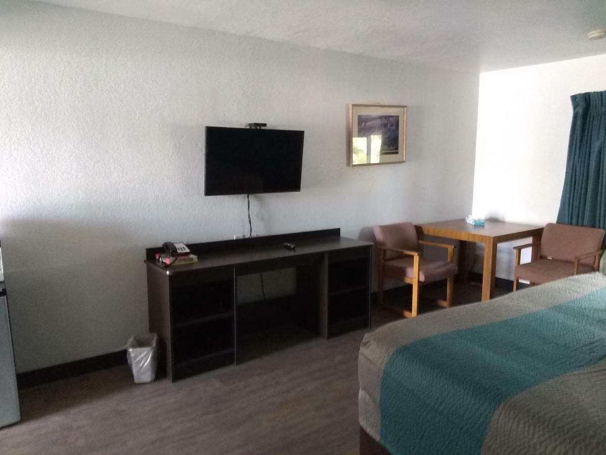 كورتيز Road Runner Lodge المظهر الخارجي الصورة